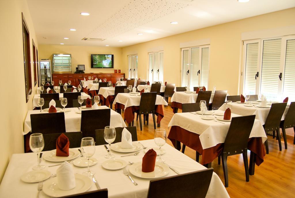Hostal Restaurante Maria Victoria La Mudarra Exteriér fotografie